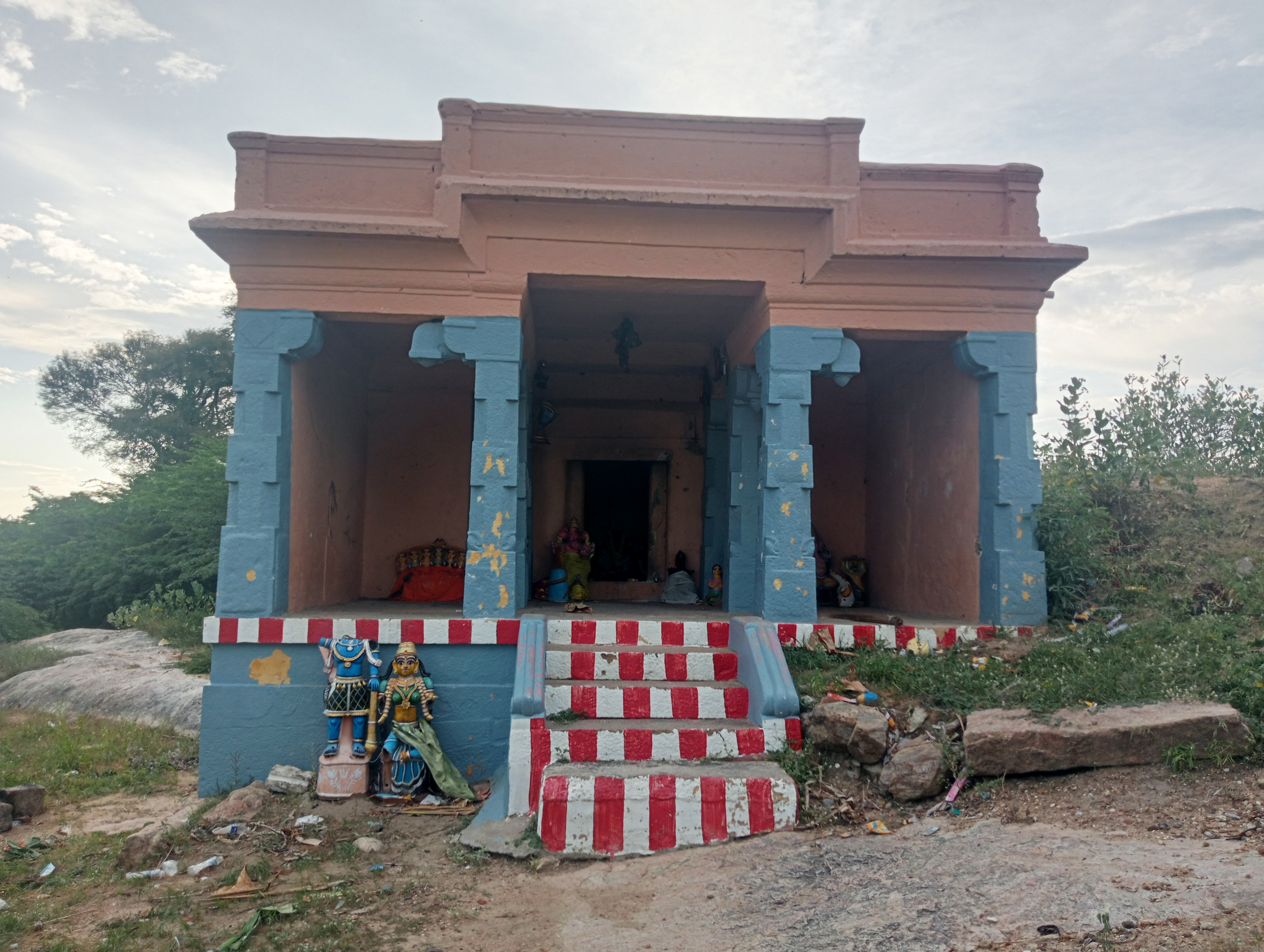 செங்குண்டு ஐயனார் கோயில்